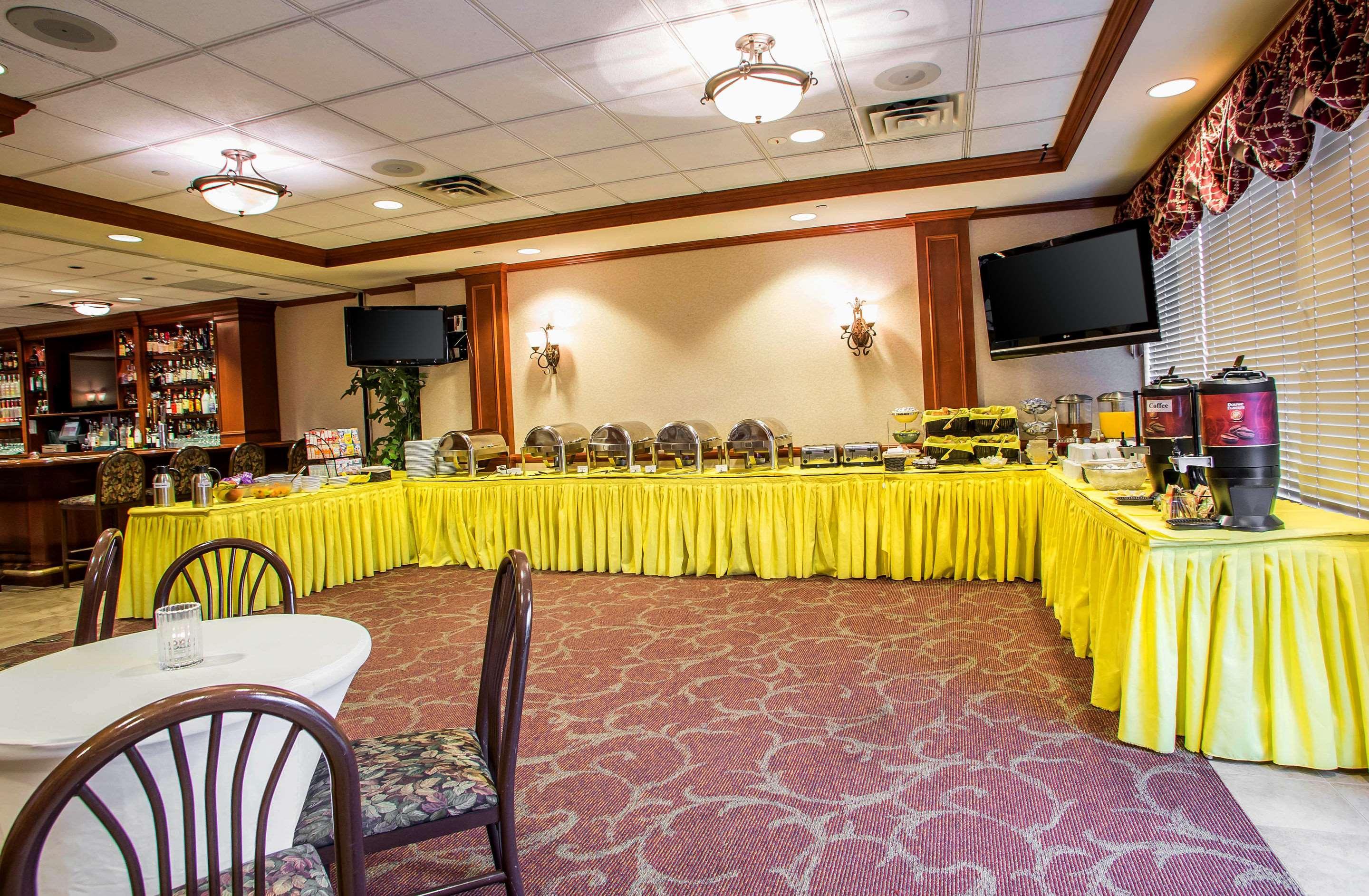 Clarion Hotel & Conference Center Toms River Exterior foto