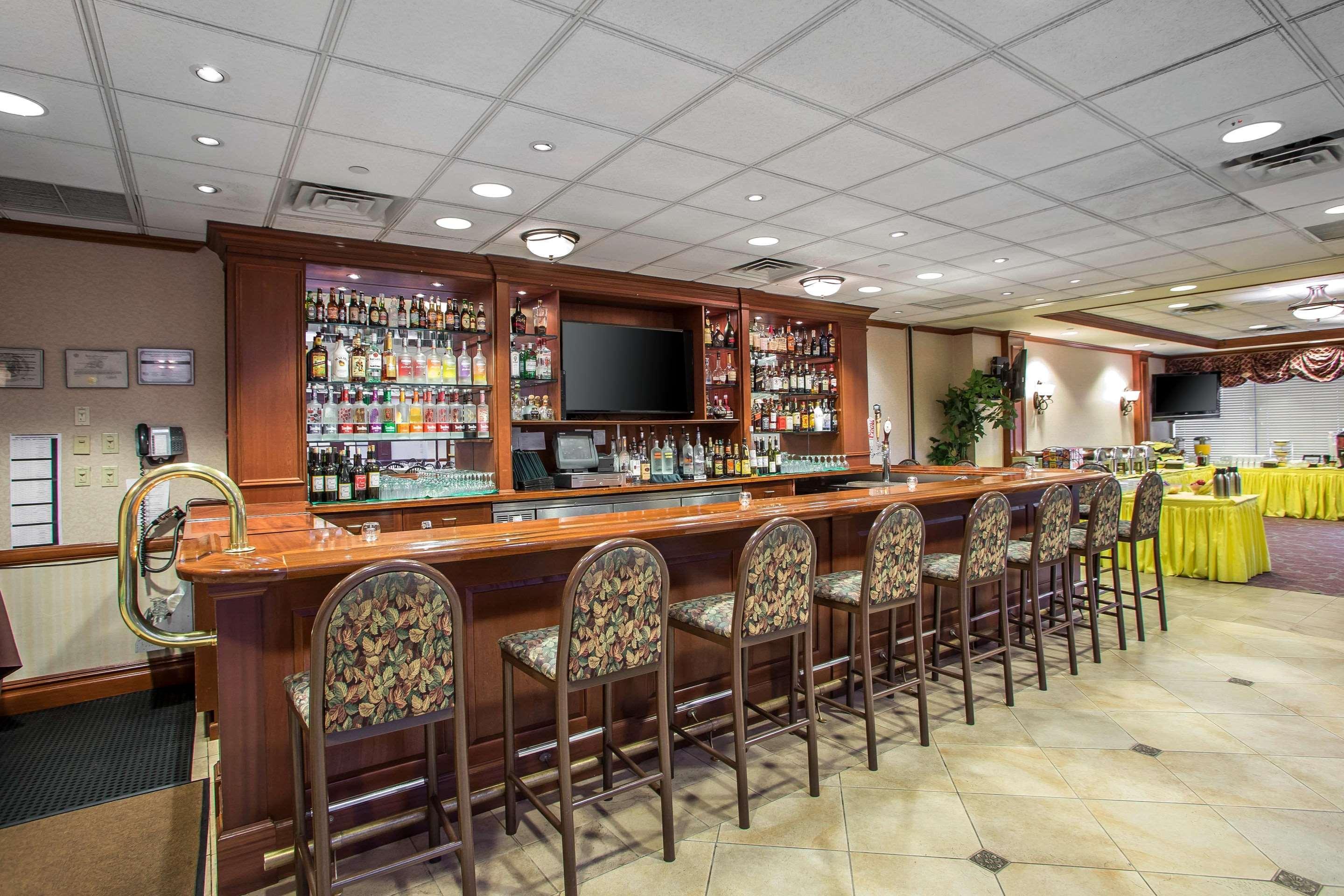 Clarion Hotel & Conference Center Toms River Exterior foto