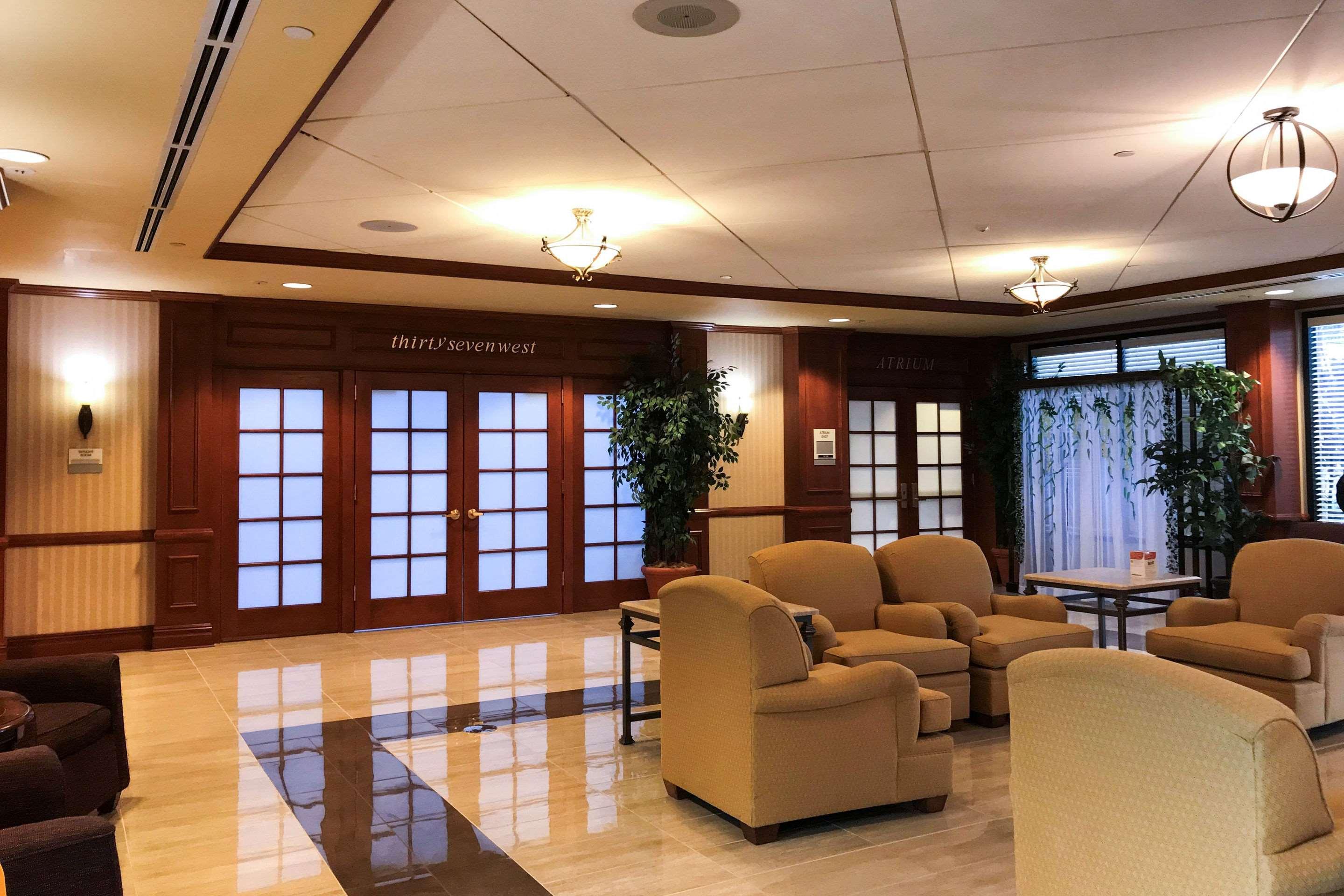 Clarion Hotel & Conference Center Toms River Exterior foto